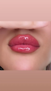 Lip oil boost “Cherry Lady”