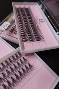 ריסים להדבקה